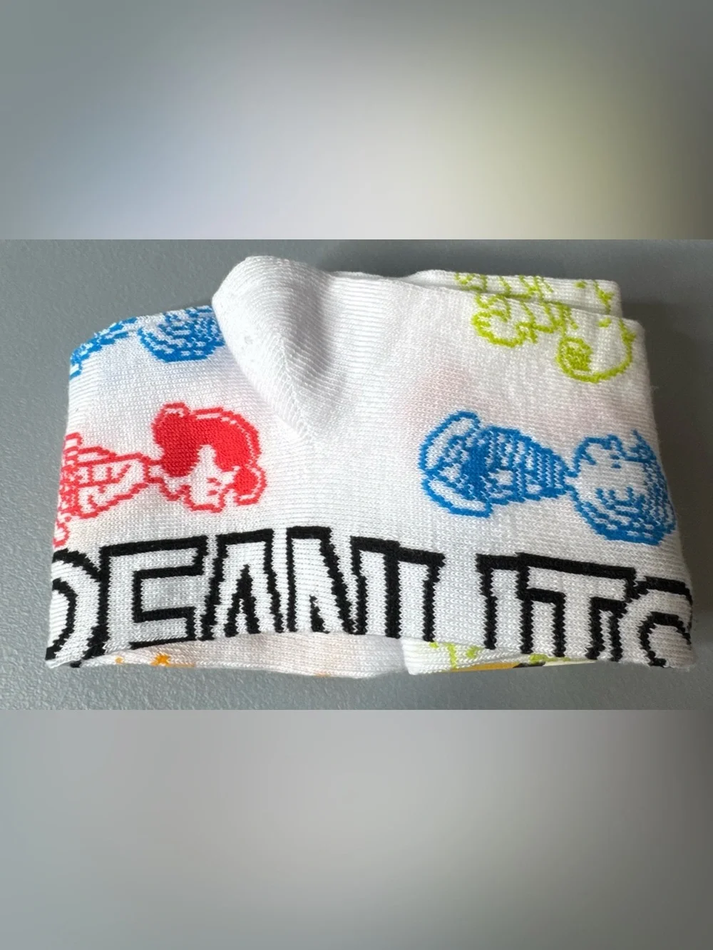 Peanuts Charlie Brown snoopy sally White Crew socks unisex